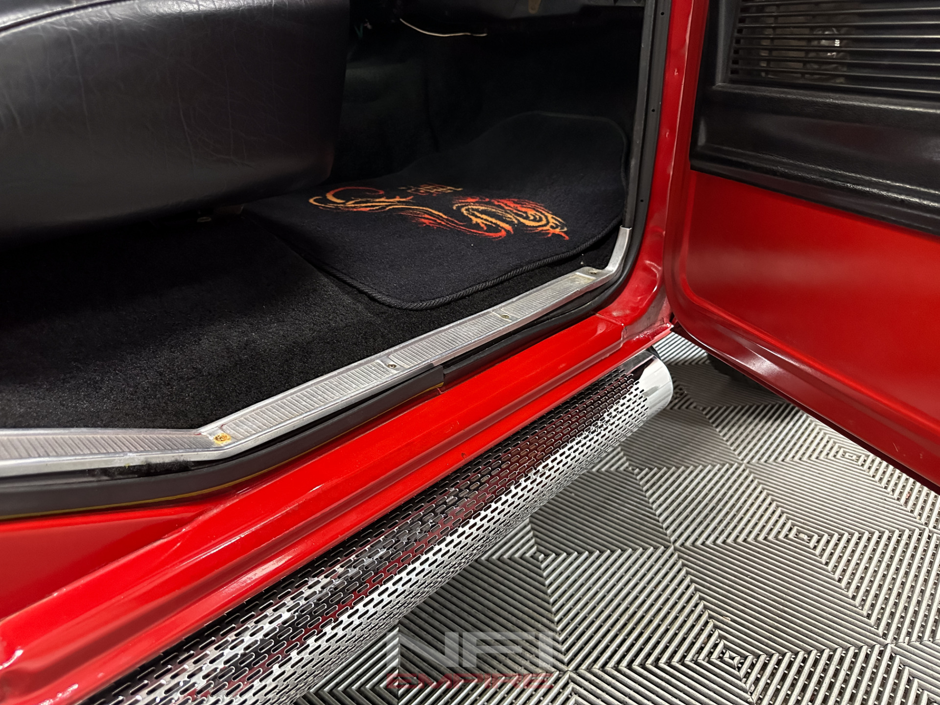 1977 FORD F-100 33