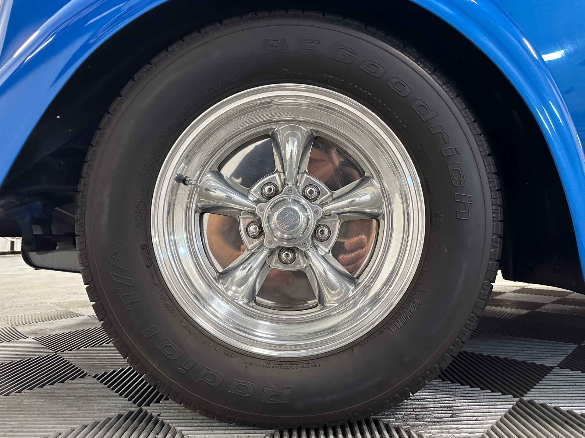 1933 Chevrolet Master Eagle 18