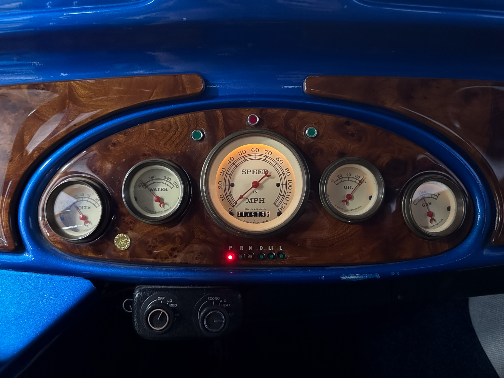 1933 Chevrolet Master Eagle 25