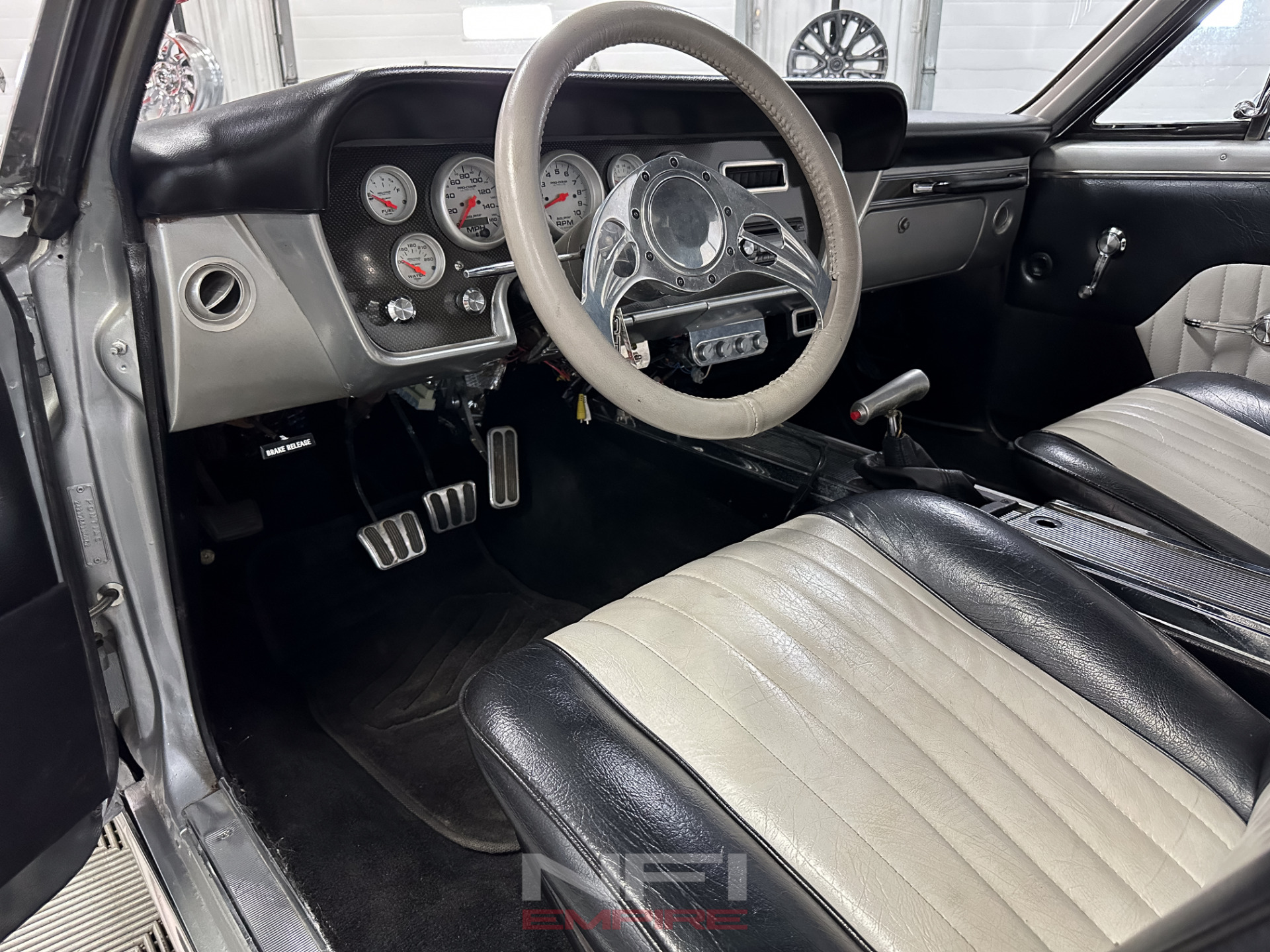 1966 PONTIAC GTO 28