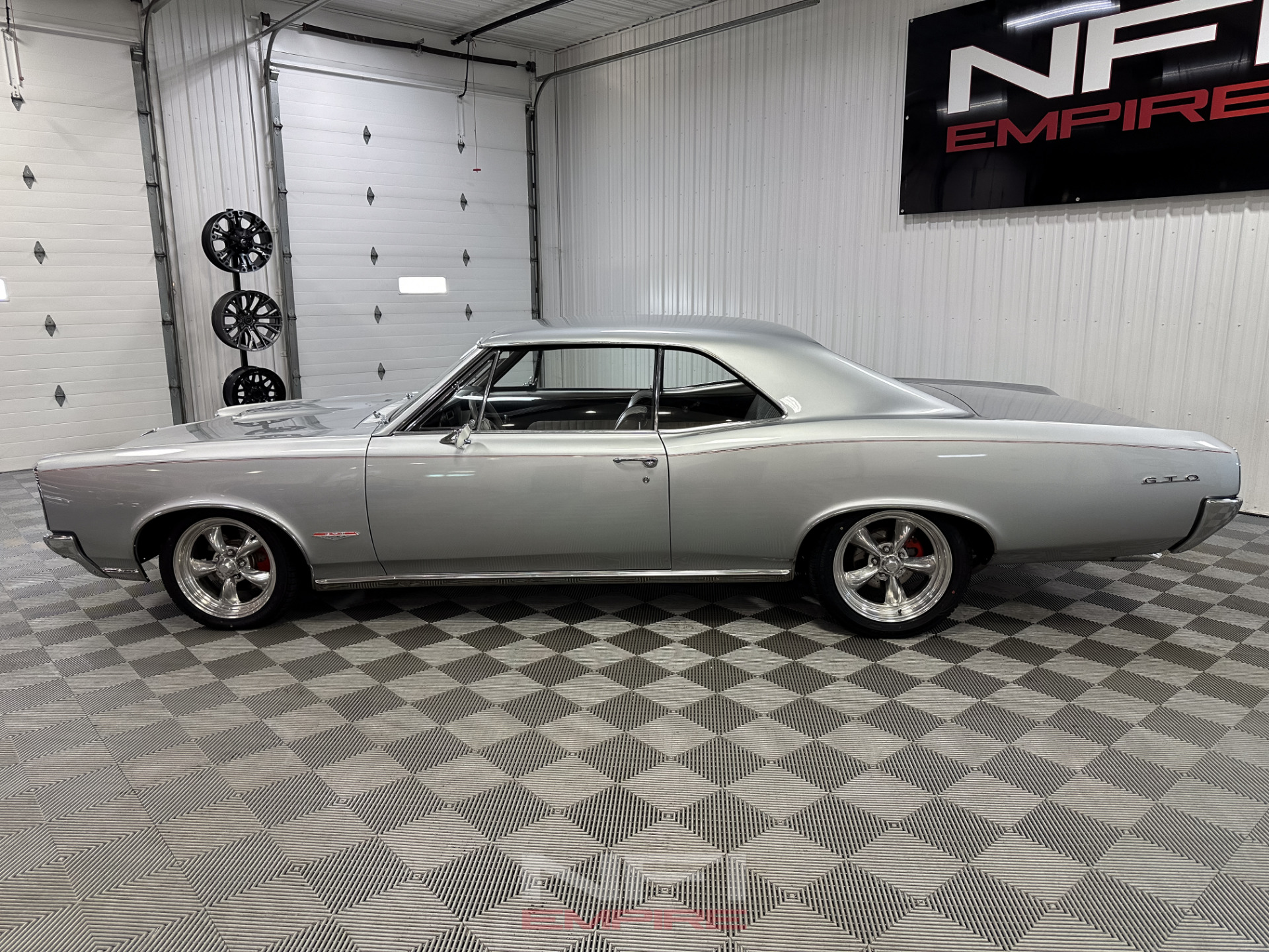 1966 PONTIAC GTO 2