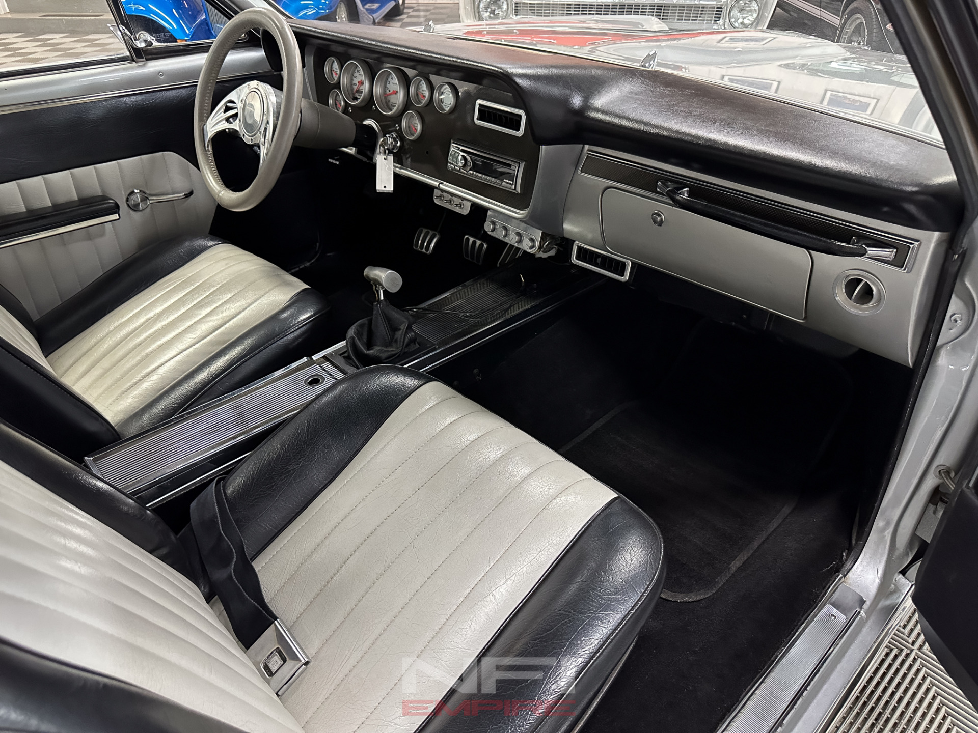 1966 PONTIAC GTO 33