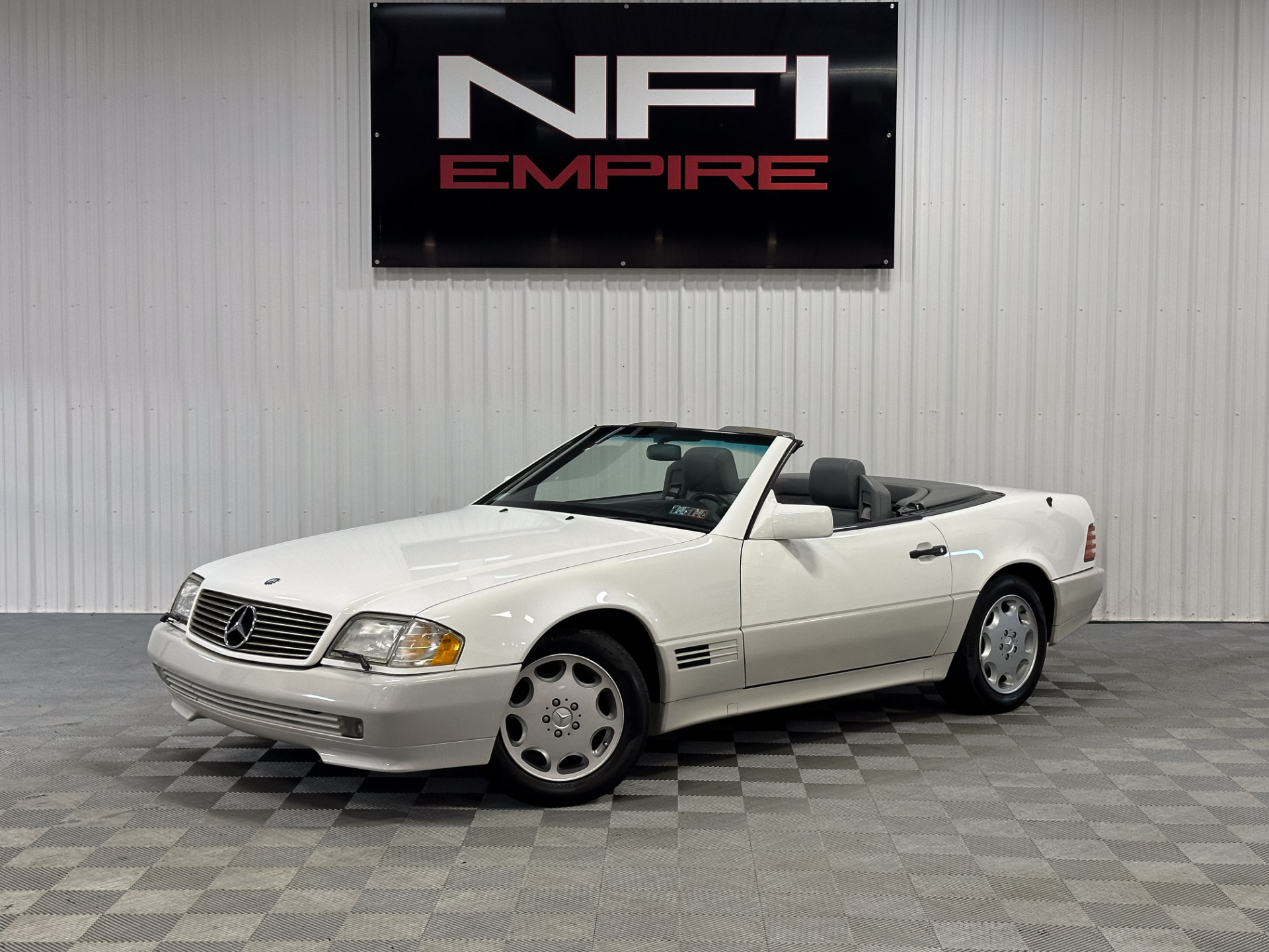 1995 Mercedes-Benz SL-Class 1