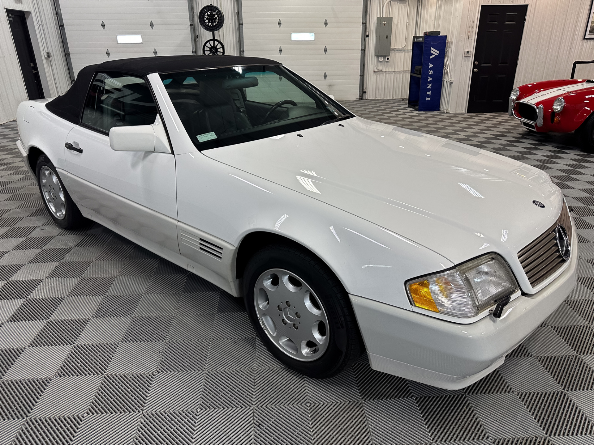1995 Mercedes-Benz SL-Class 14