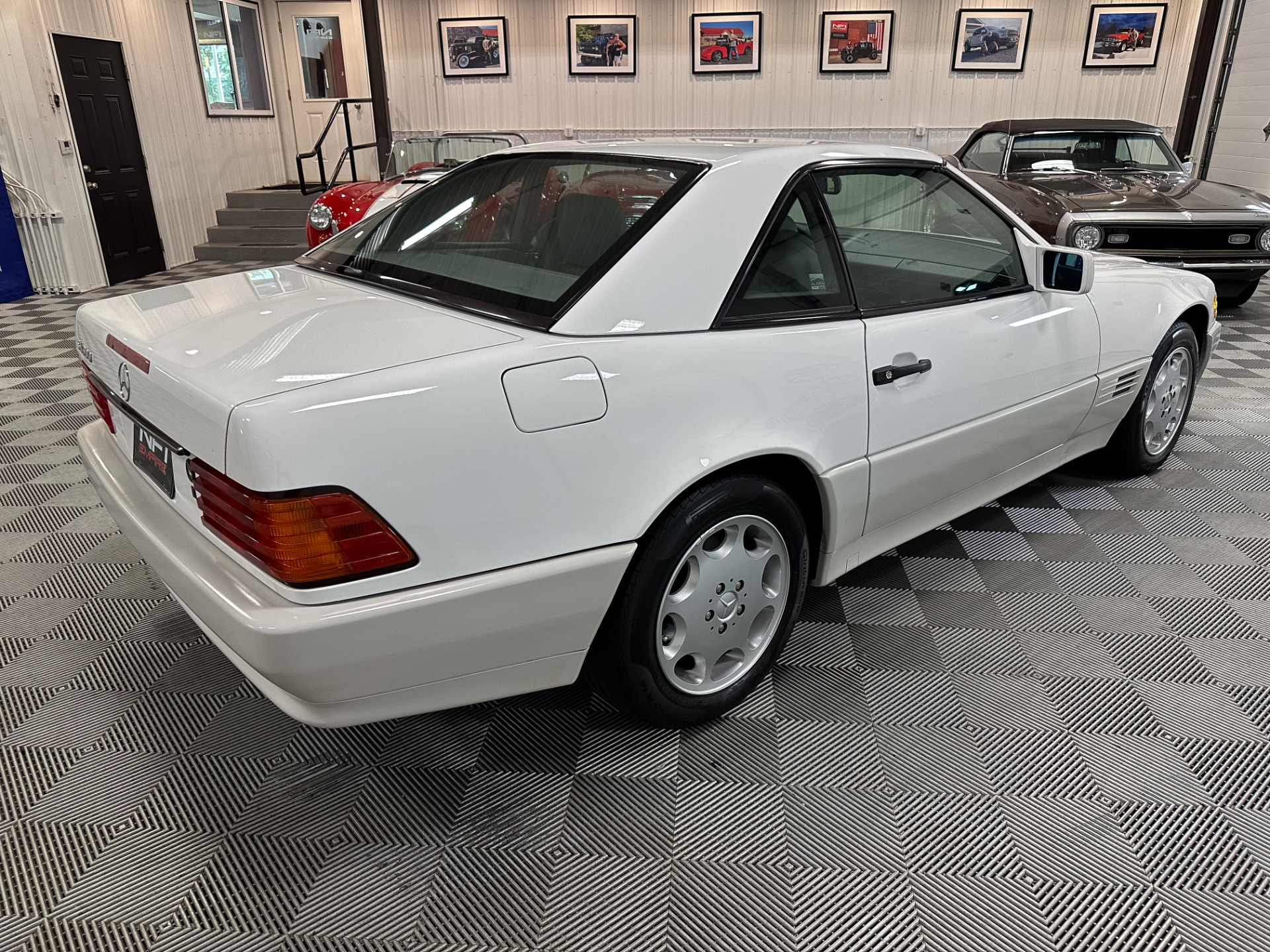 1995 Mercedes-Benz SL-Class 19
