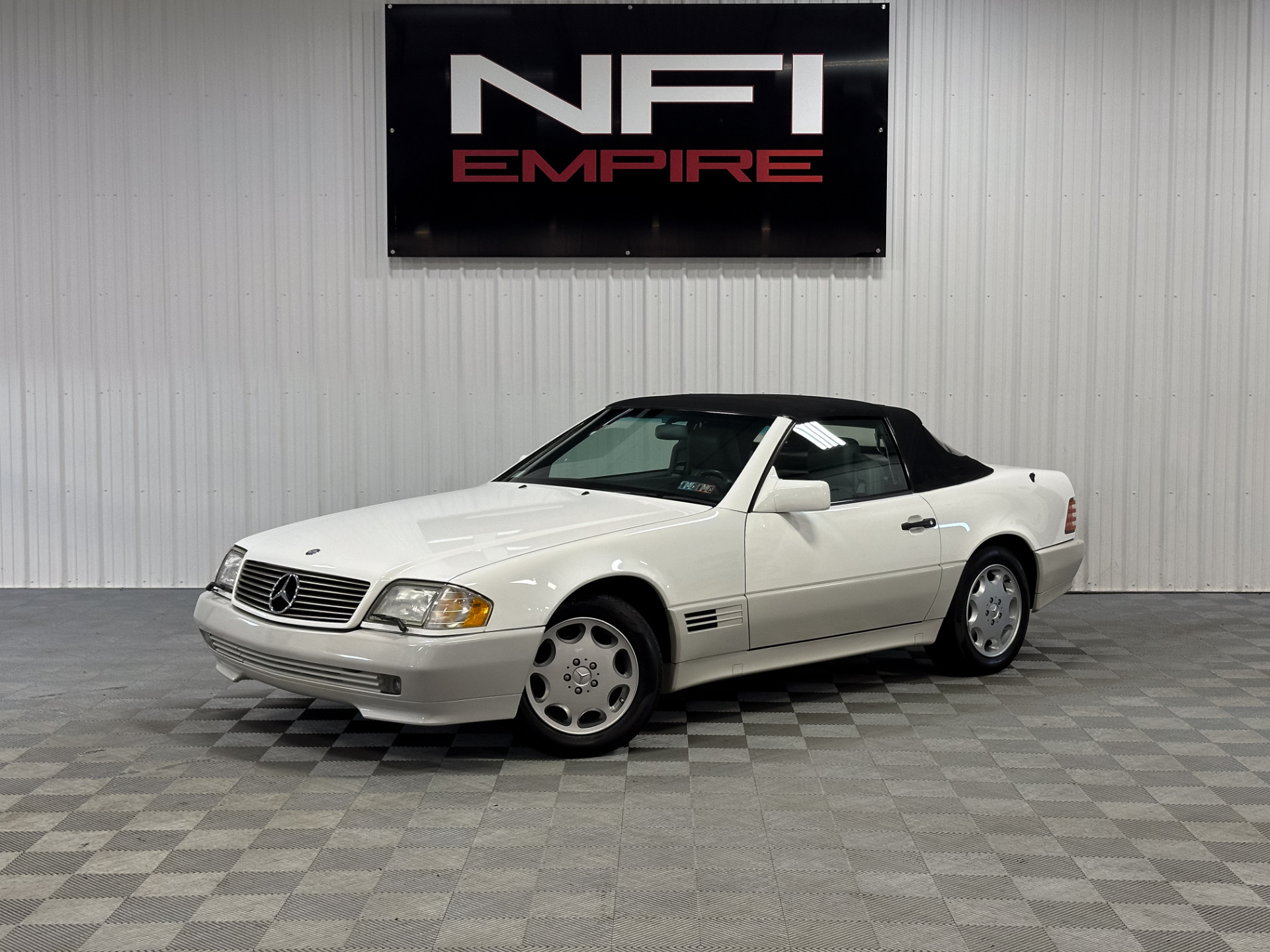 1995 Mercedes-Benz SL-Class 2