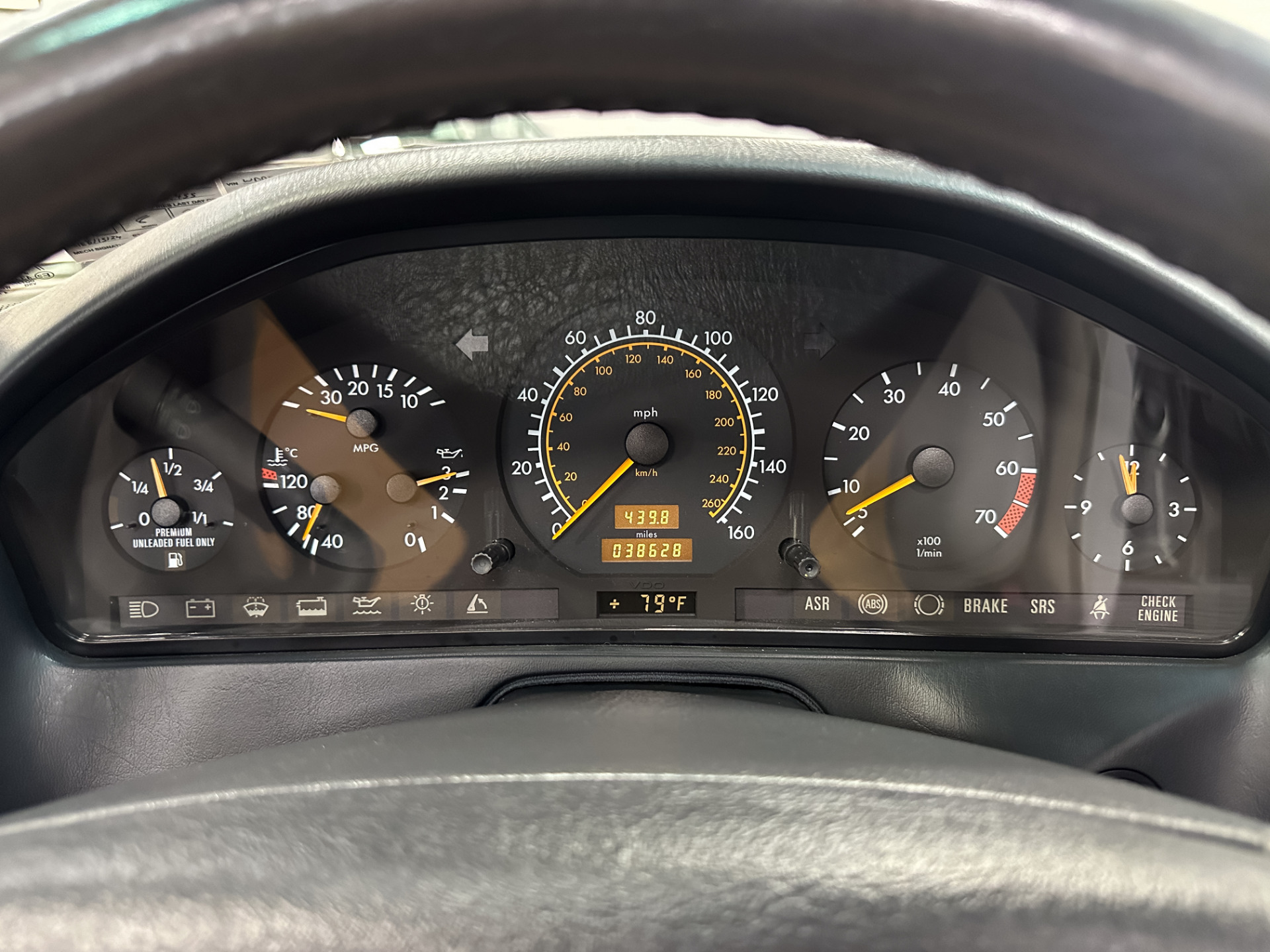 1995 Mercedes-Benz SL-Class 42