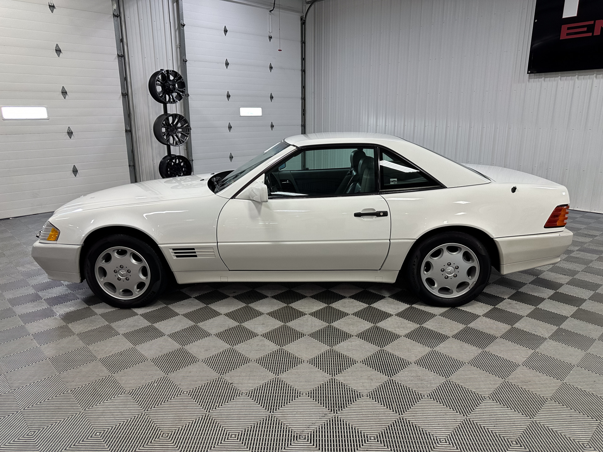 1995 Mercedes-Benz SL-Class 4
