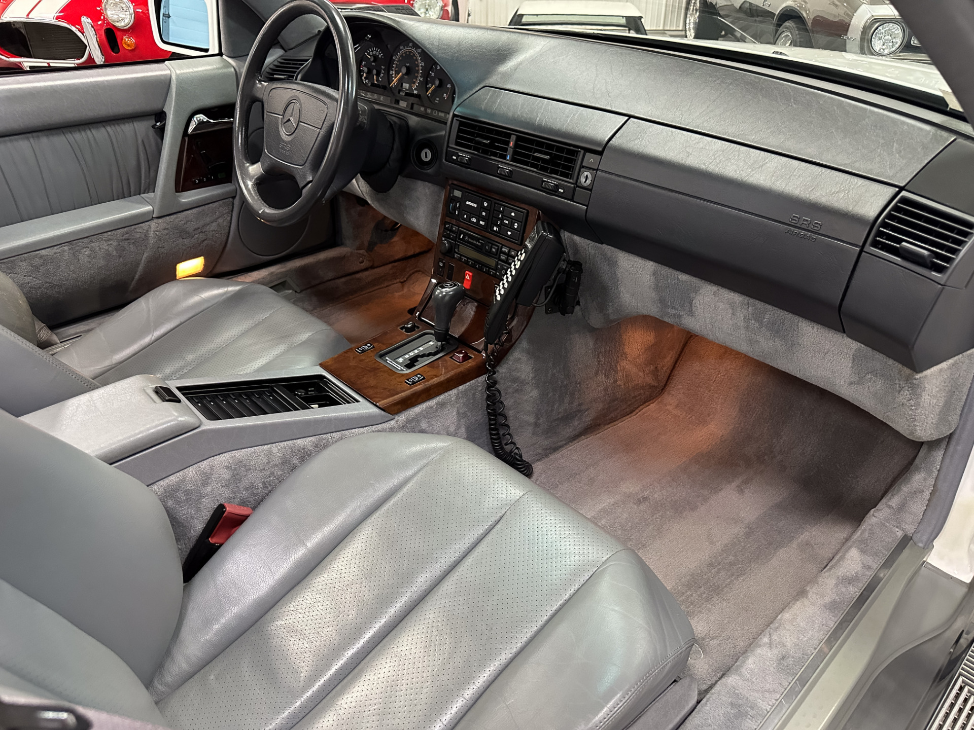 1995 Mercedes-Benz SL-Class 54