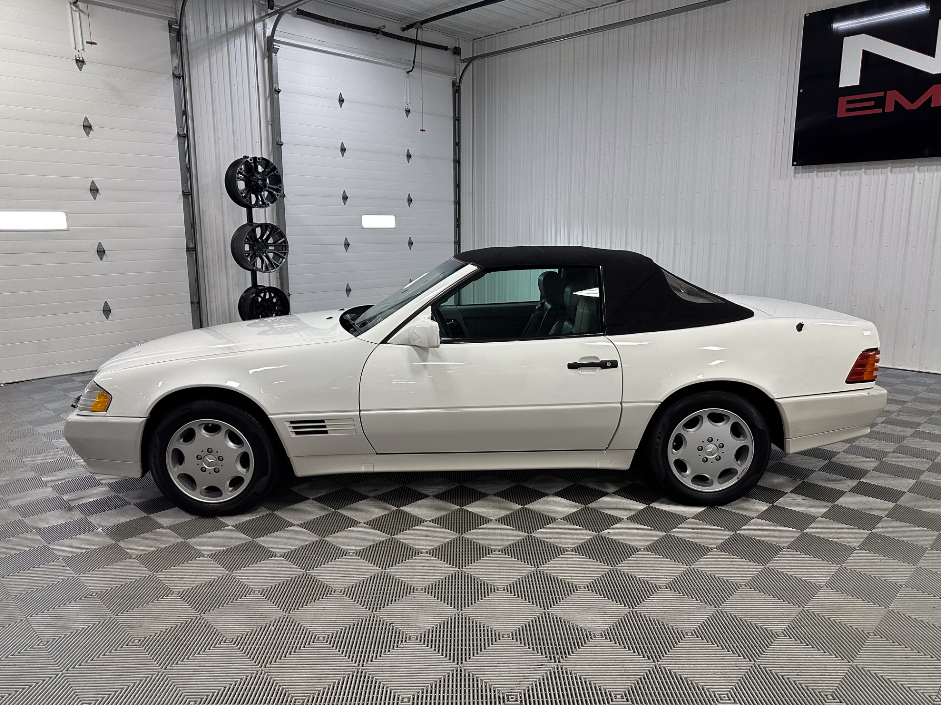 1995 Mercedes-Benz SL-Class 5