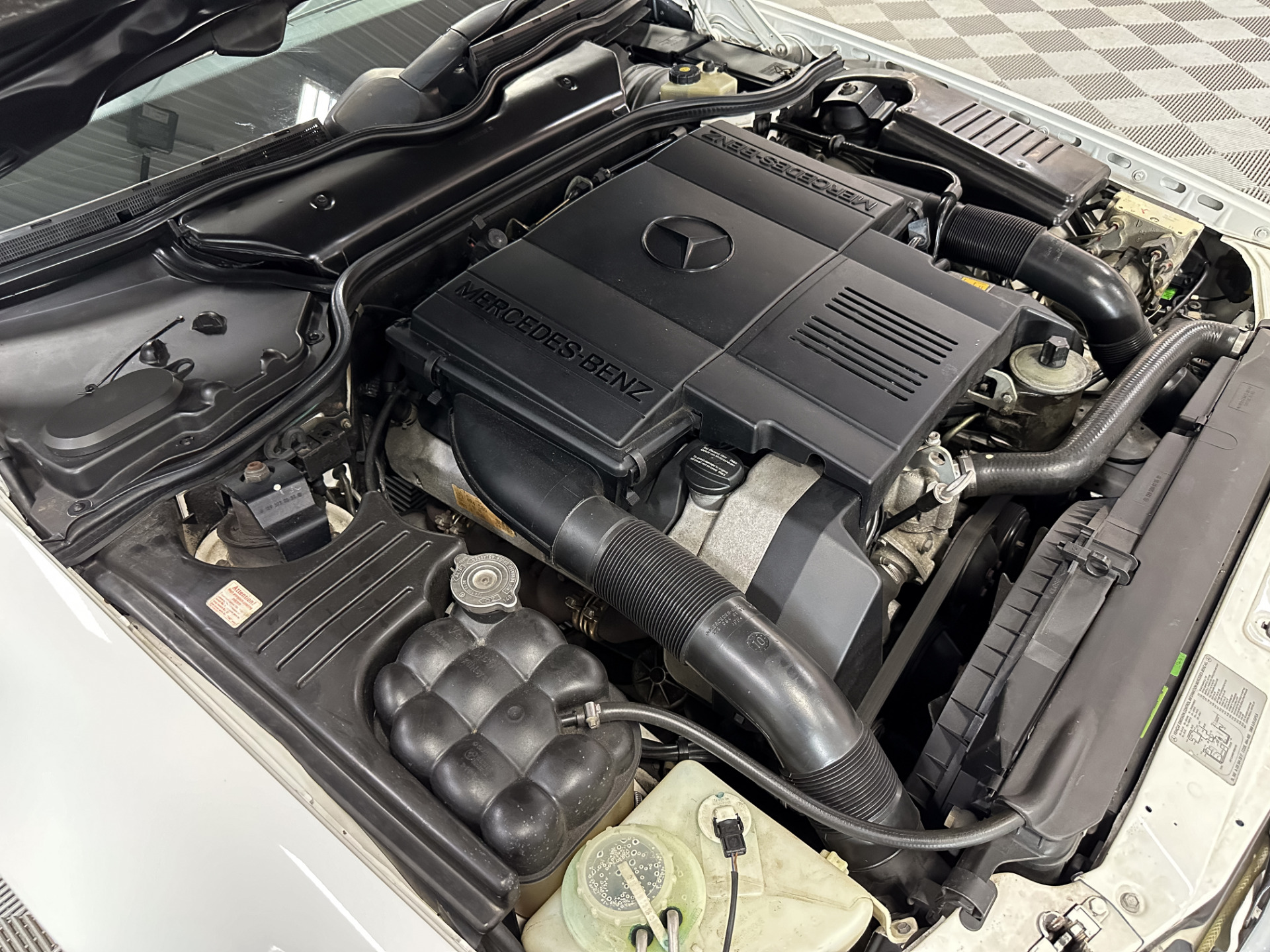 1995 Mercedes-Benz SL-Class 67