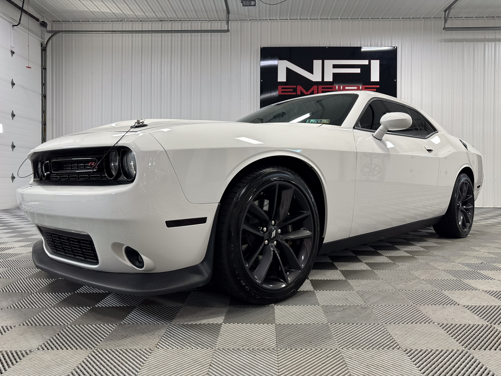 2019 Dodge Challenger 13
