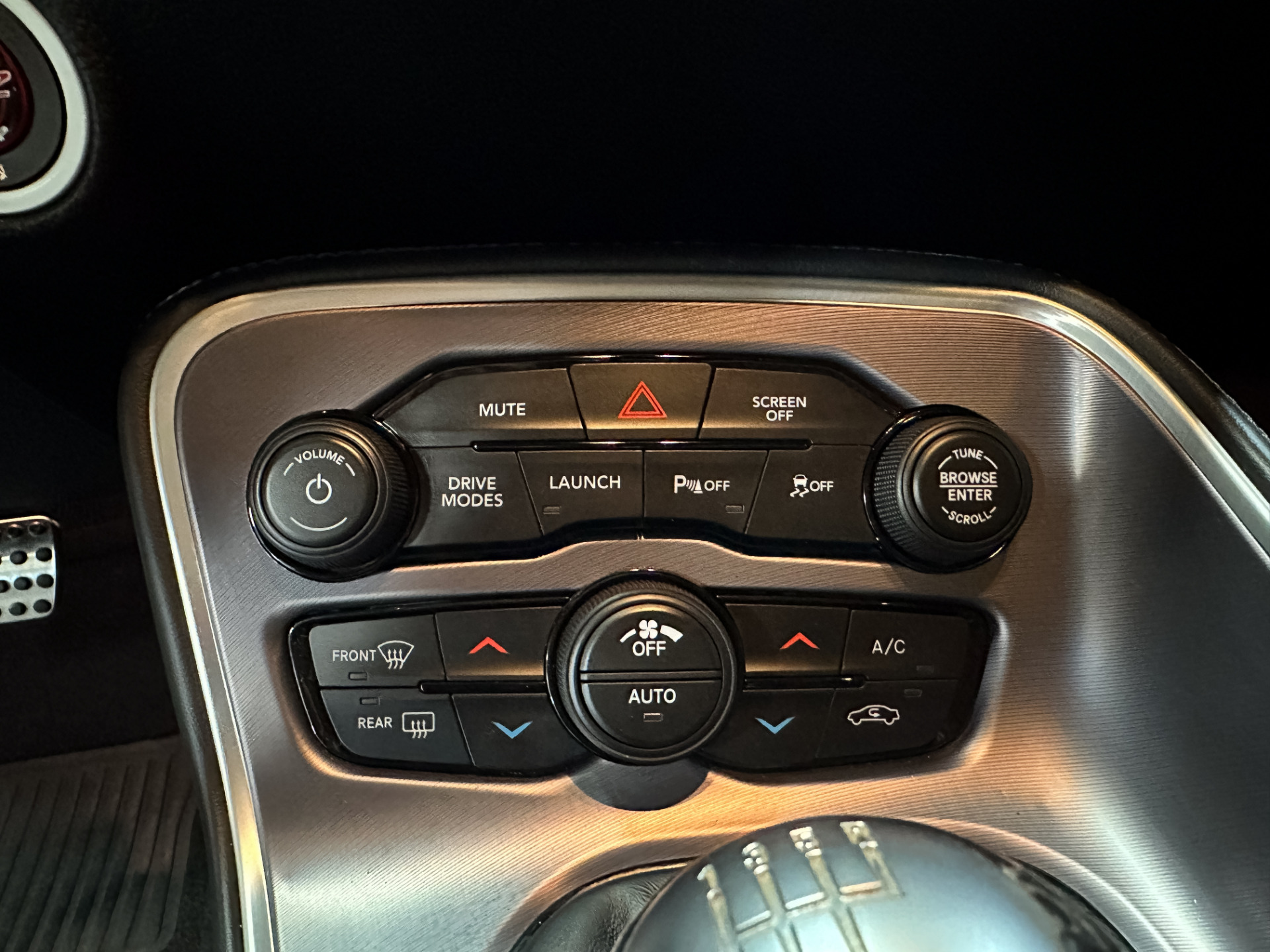 2019 Dodge Challenger 29