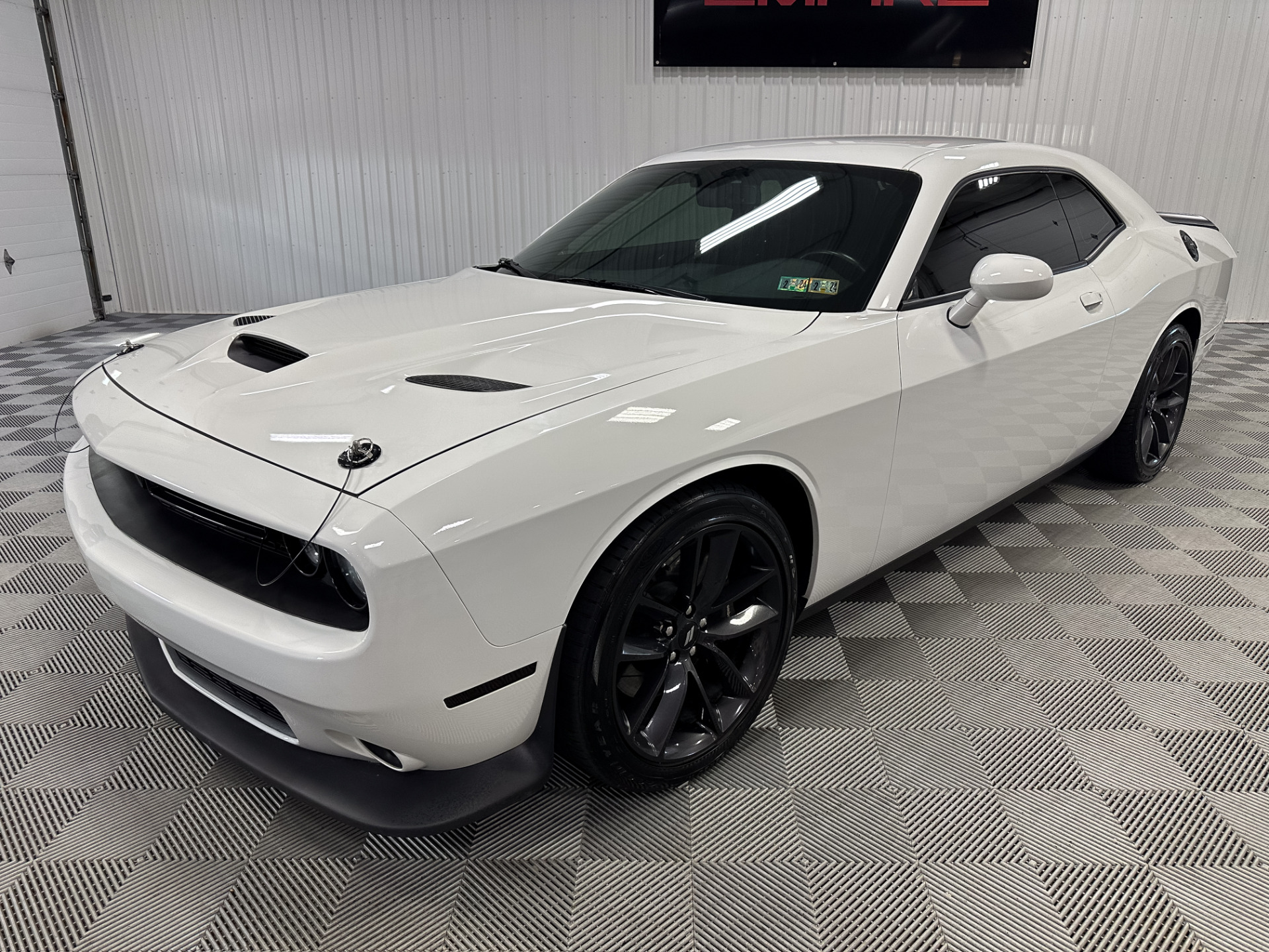 2019 Dodge Challenger 3