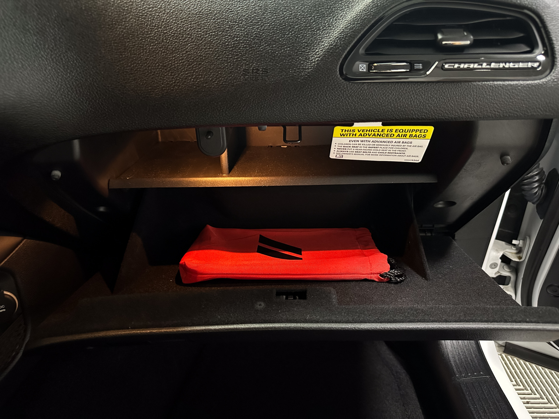 2019 Dodge Challenger 43