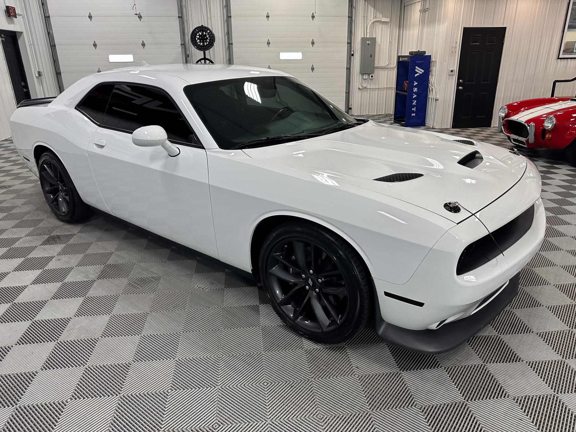 2019 Dodge Challenger 5
