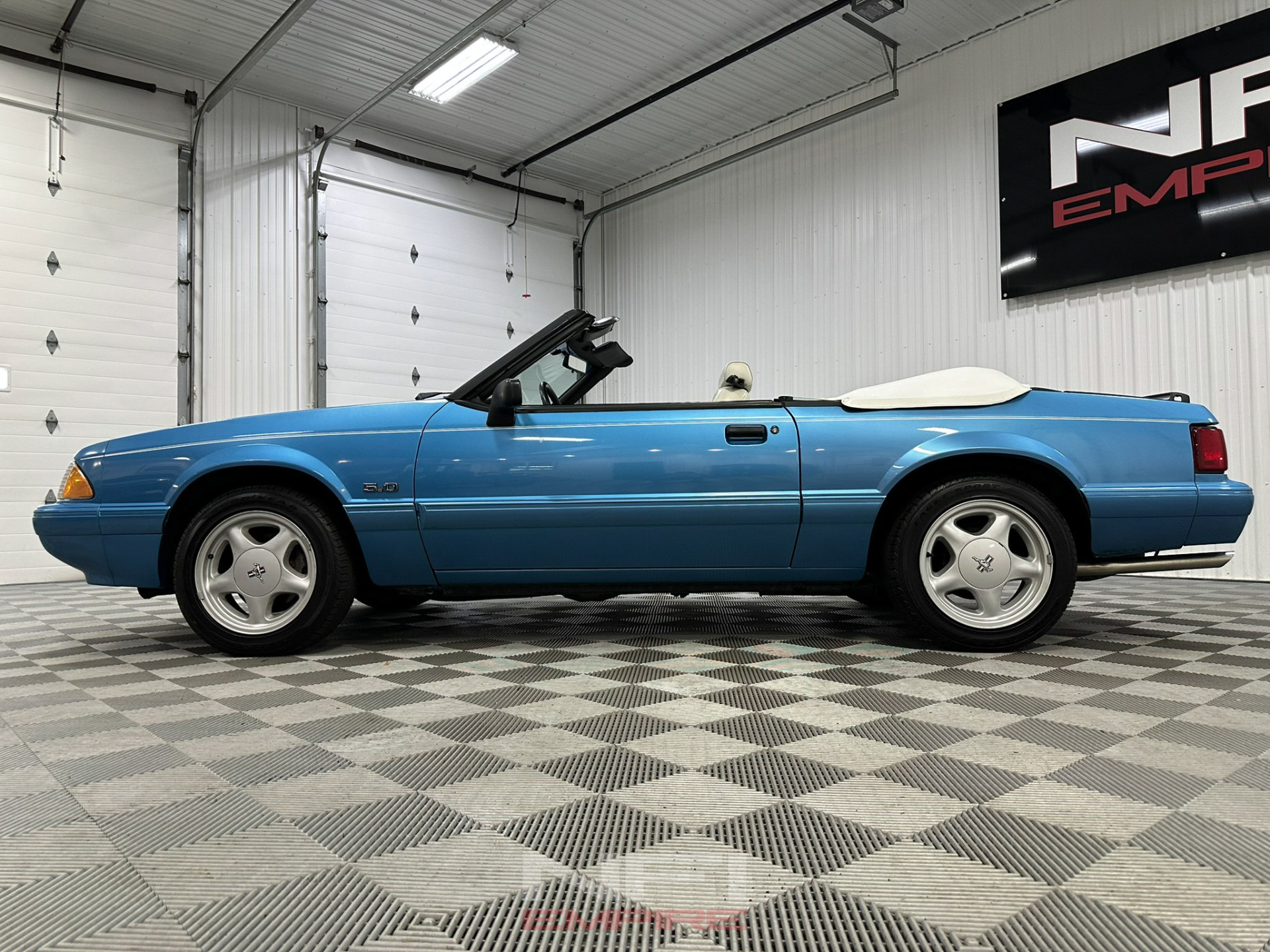 Used-1992-Ford-Mustang-LX-50-