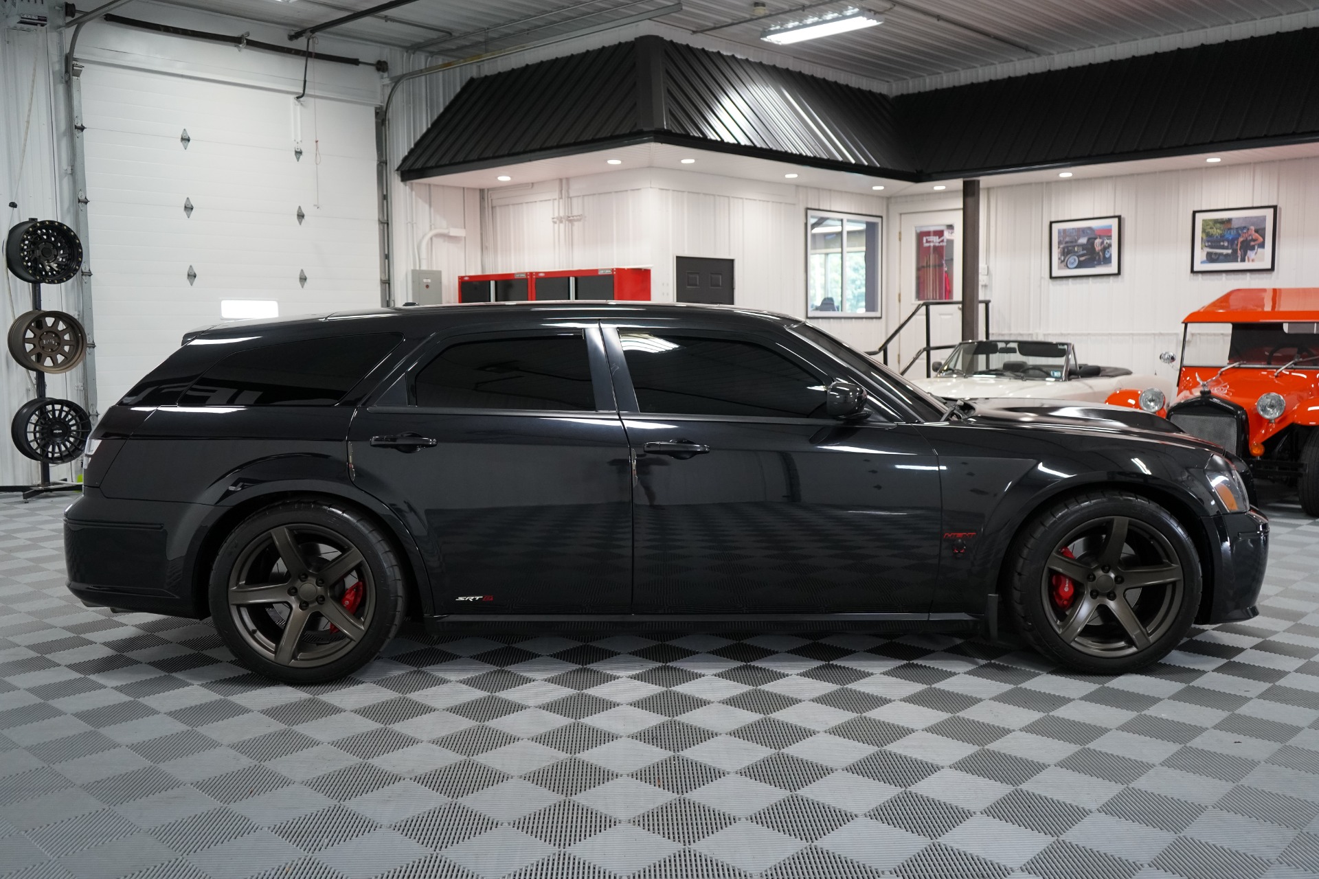 Dodge Magnum Custom Rims