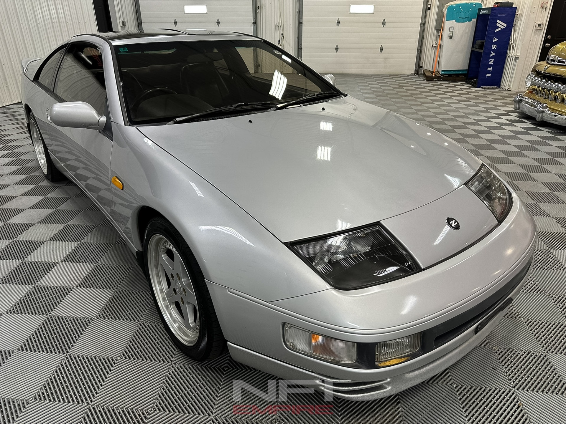【中古】 Nadama / Simply Beautiful Used-1990-Nissan-300ZX-