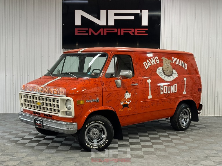 1982 Chevrolet G10's photo