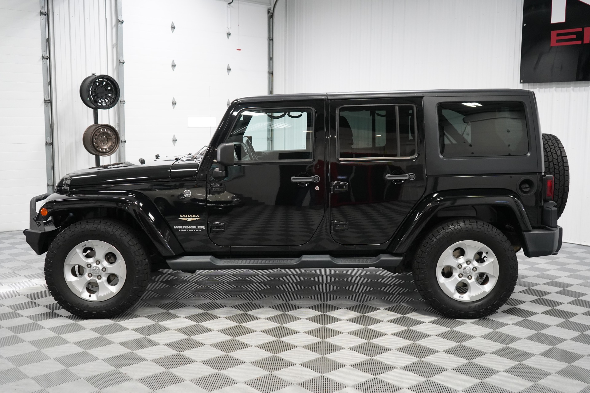 2014 Jeep Wrangler Sahara Unlimited 4 Door: Ultimate Adventure