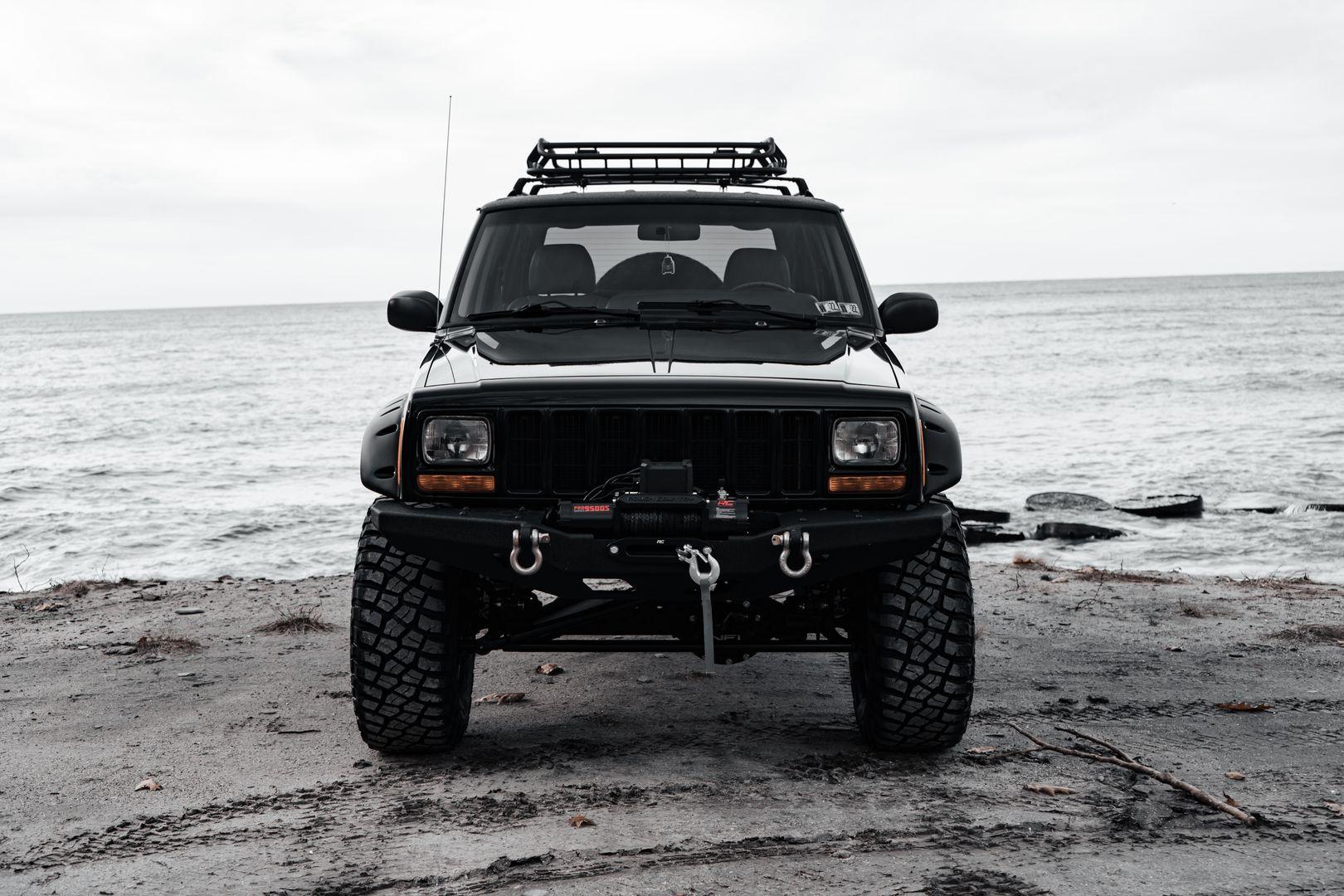 2000 Black Jeep Cherokee XJ - YouTube