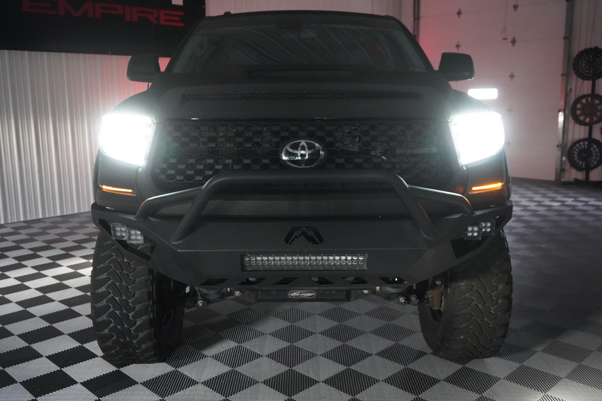 Bumper Kit | TOYOTA TUNDRA CREWMAX PLATINUM 2019 Bumper Kit | TOYOTA TUNDRA CREWMAX PLATINUM 2019