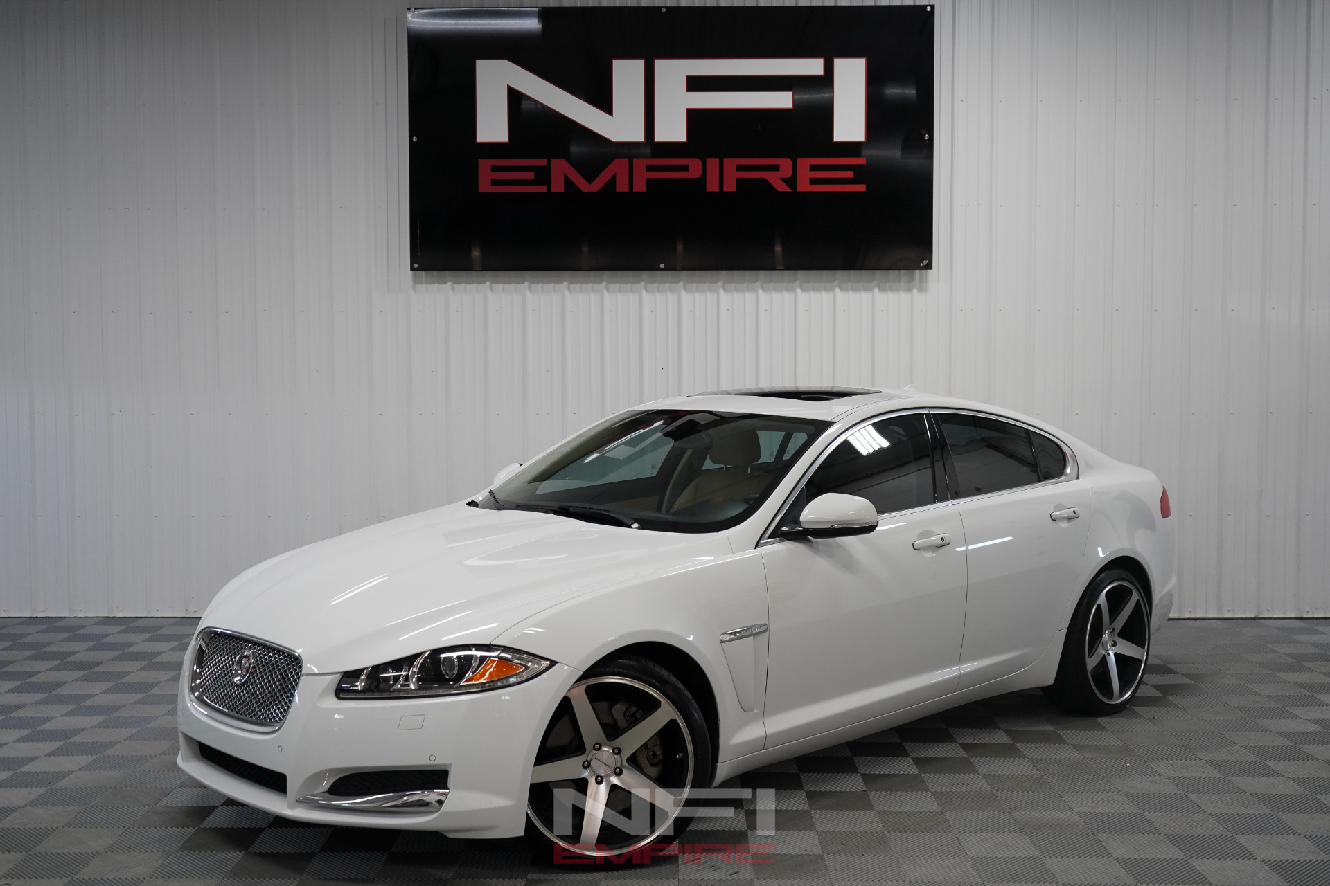 Roof Kit | JAGUAR XF SEDAN S 2017 Roof Kit | JAGUAR XF SEDAN S 2017