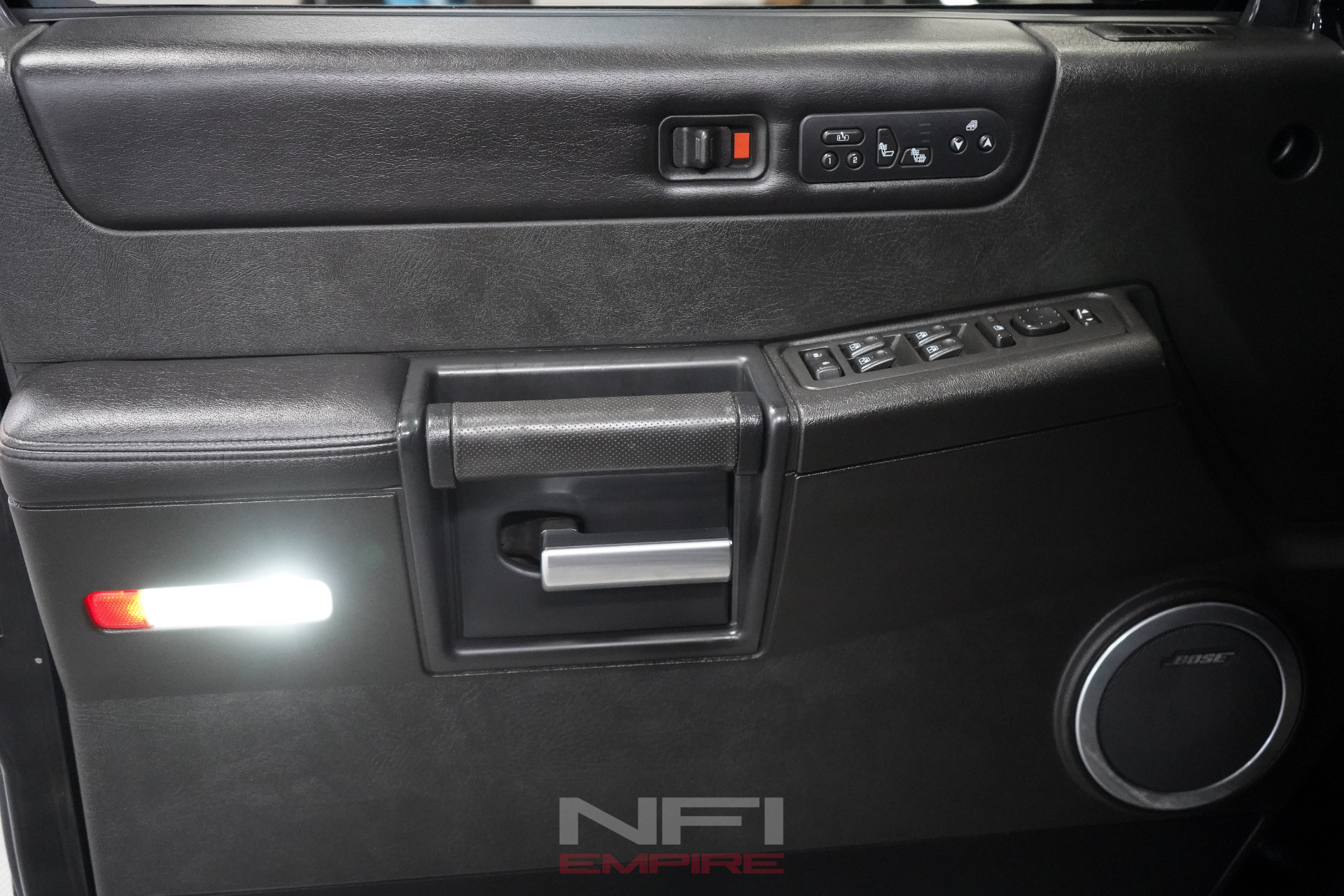Hummer h2 interior door panel for sale deals