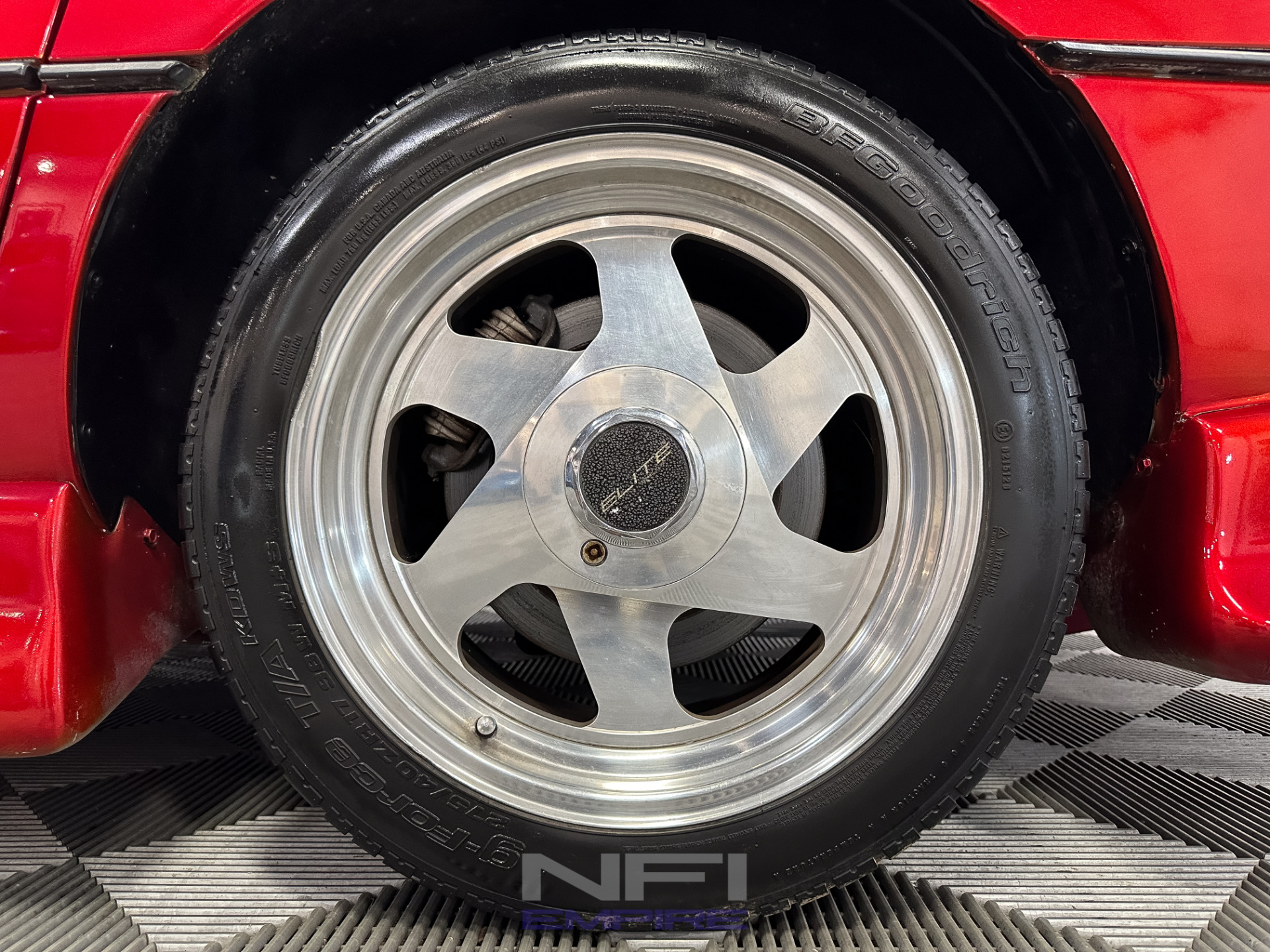 Used-1988-Chevrolet-Corvette-