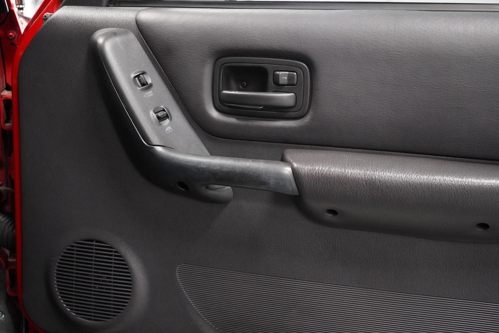 2000 jeep cherokee door panel deals