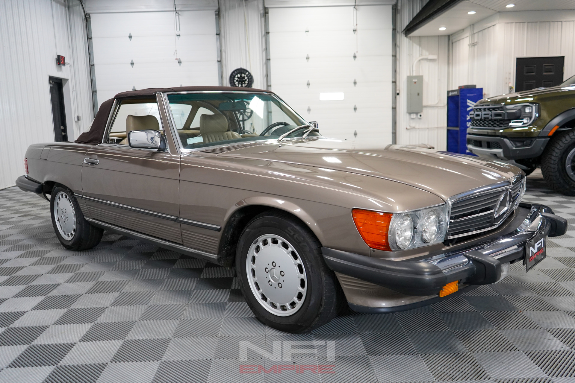 Used-1989-Mercedes-Benz-560-