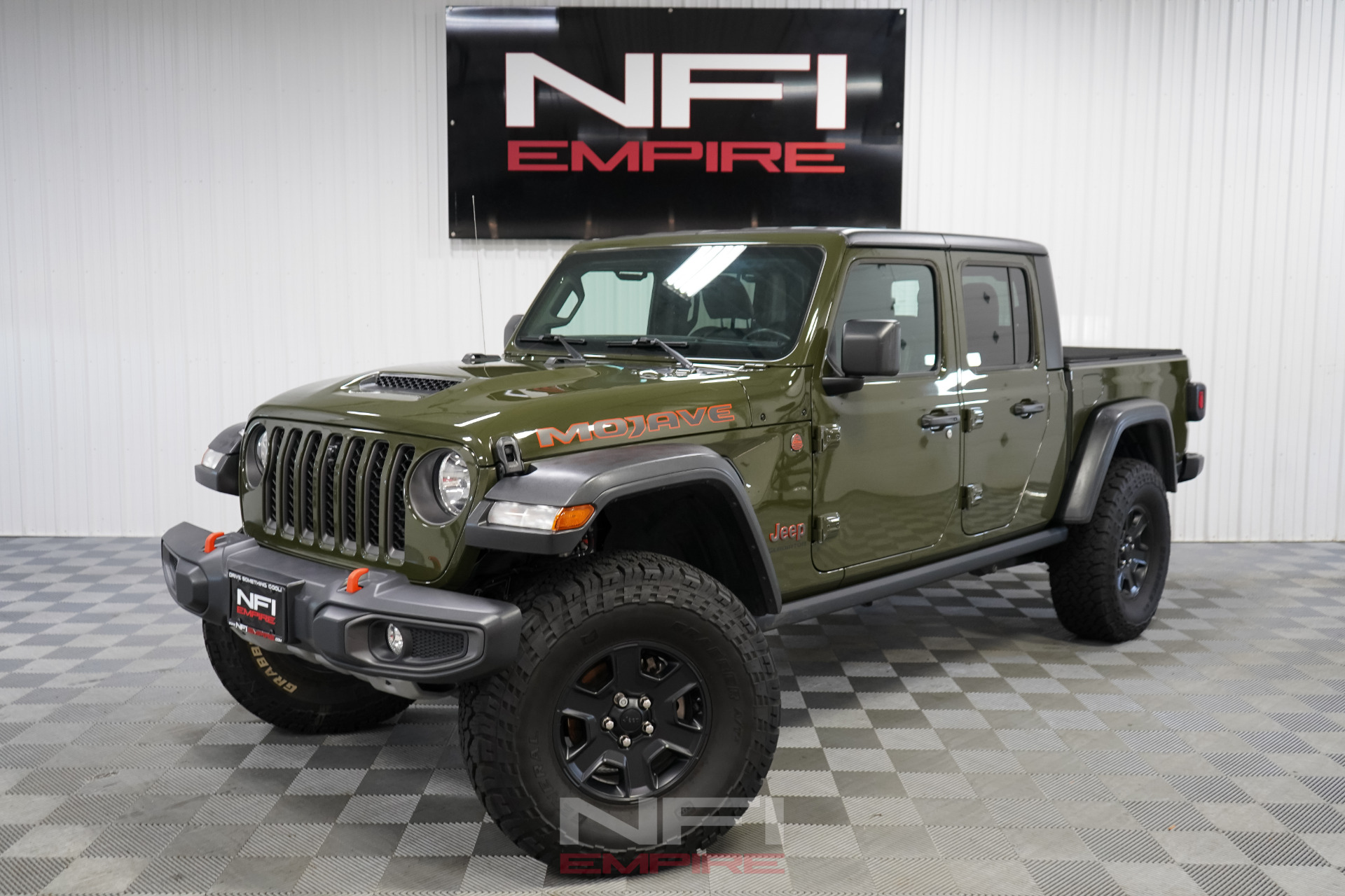 Full Hood Kit | JEEP GLADIATOR MOJAVE 2022 Full Hood Kit | JEEP GLADIATOR MOJAVE 2022