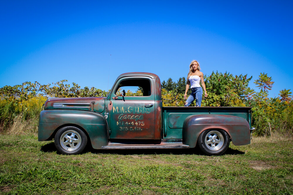 1948 Ford F1